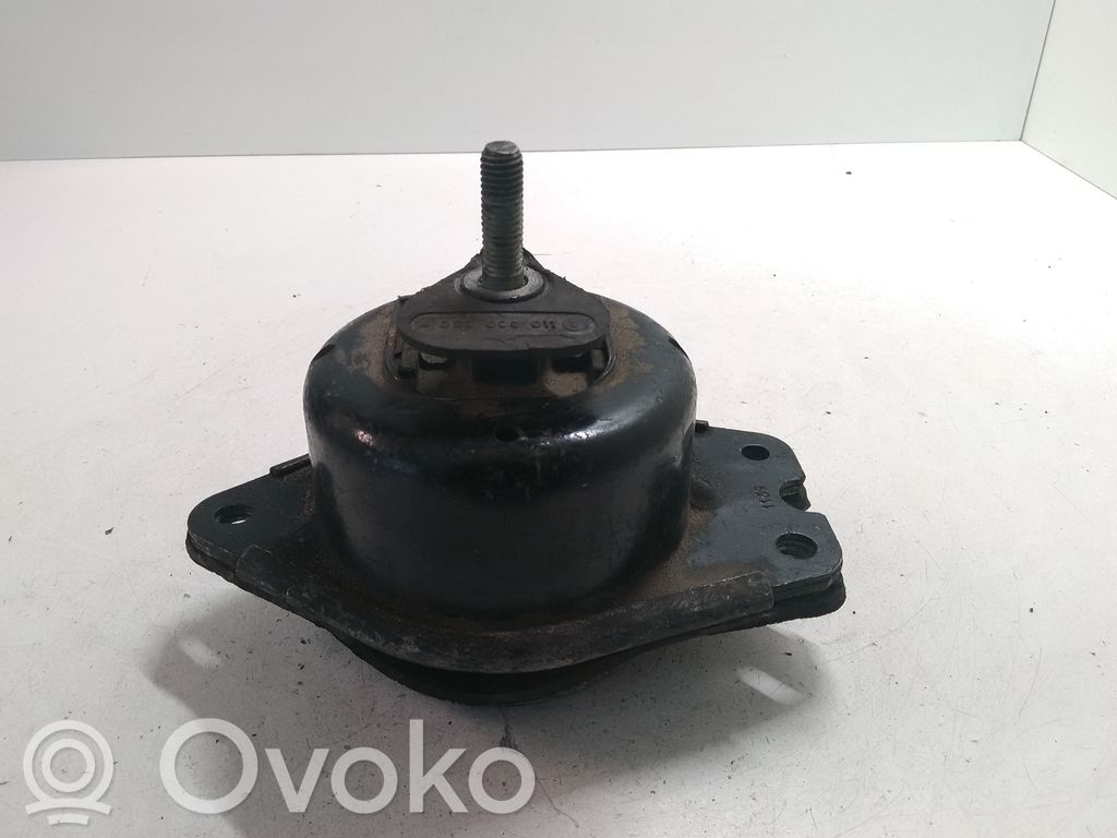 Renault Laguna II Engine mount bracket 