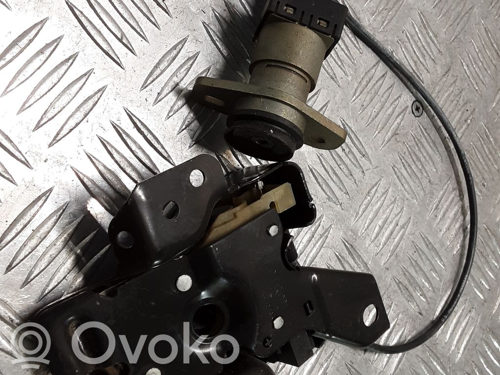Loading door lock   XW435443200BD