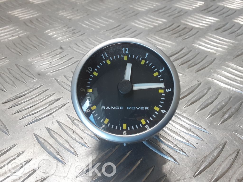 Land Rover Range Rover L322 Pulkstenis 