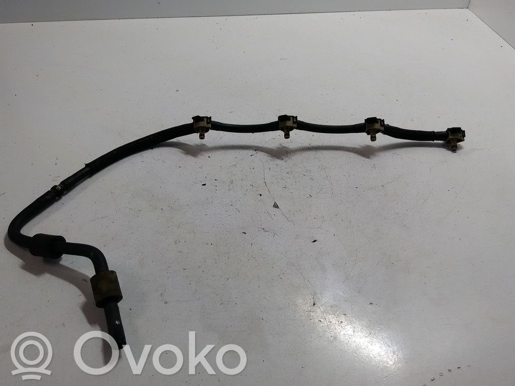 Audi A4 S4 B8 8K Przewód / Wąż przelewowy paliwa 