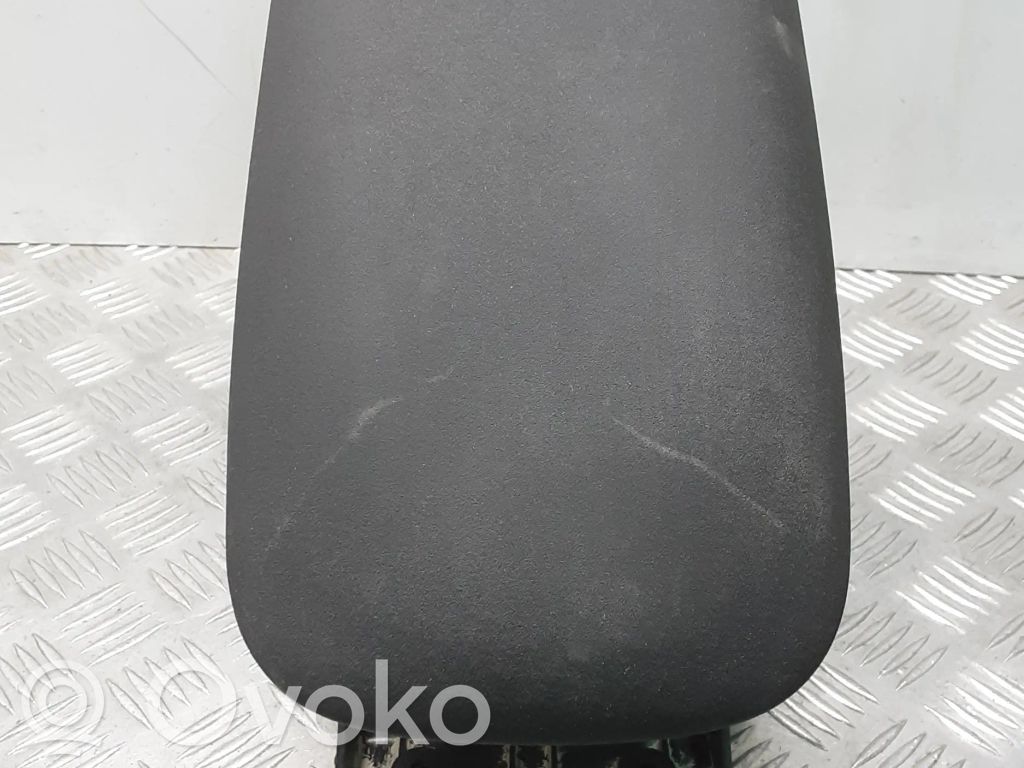Volvo V40 Armrest 