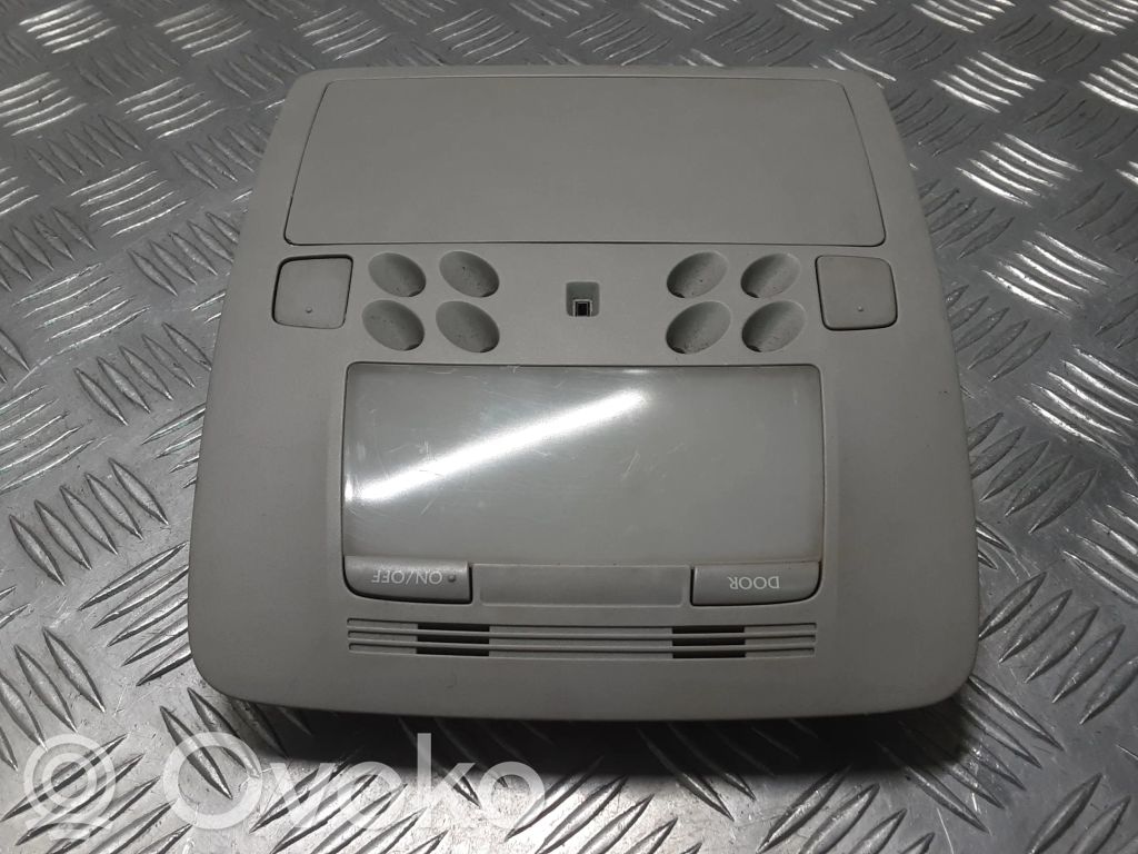 Lexus IS 220D-250-350 Front seat light 