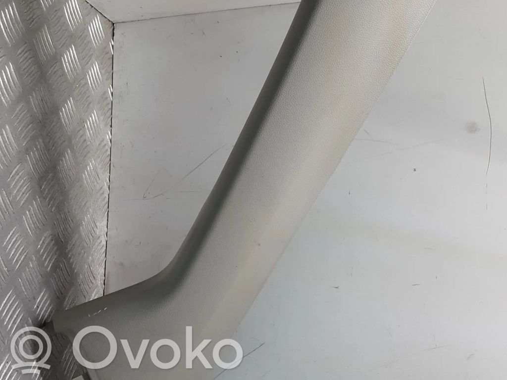 Chevrolet Captiva Osłona słupka szyby przedniej / A 