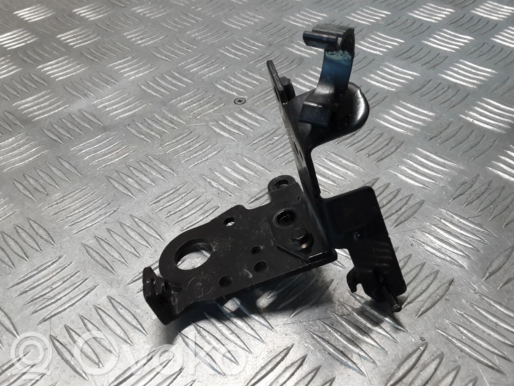 Volvo V40 Other engine part 