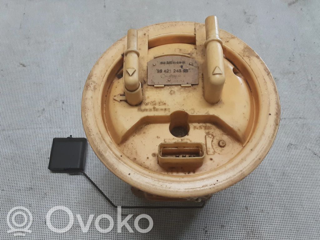 Peugeot 206 Bomba interna de combustible 