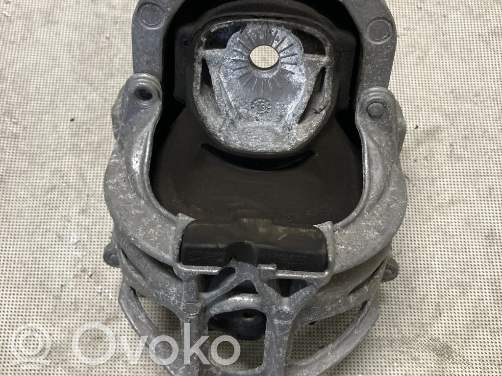 Audi A6 S6 C8 4K Engine mount bracket 
