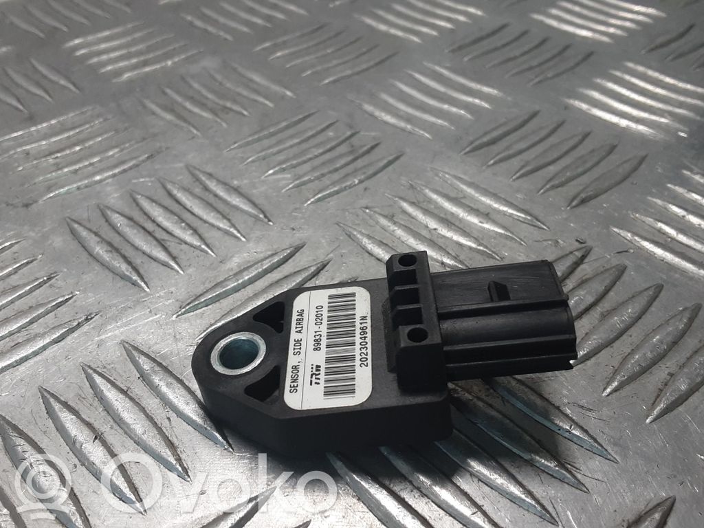 Airbagsensor Crashsensor Drucksensor   8983102010
