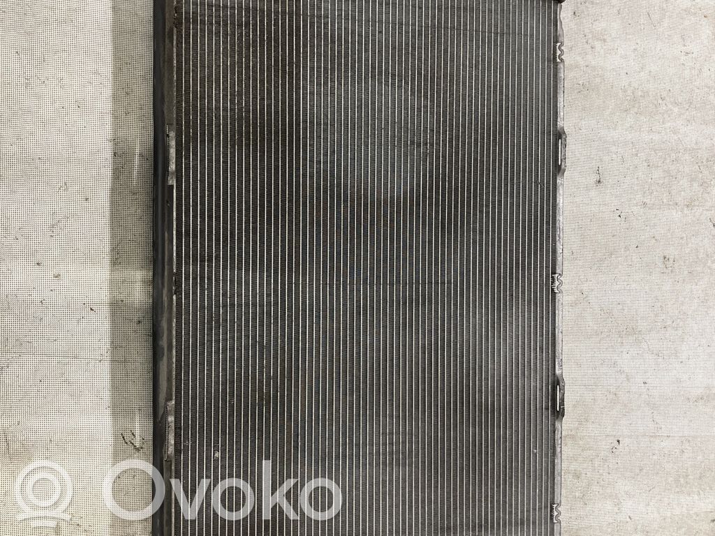 Audi A5 Sportback 8TA Aušinimo skysčio radiatorius 