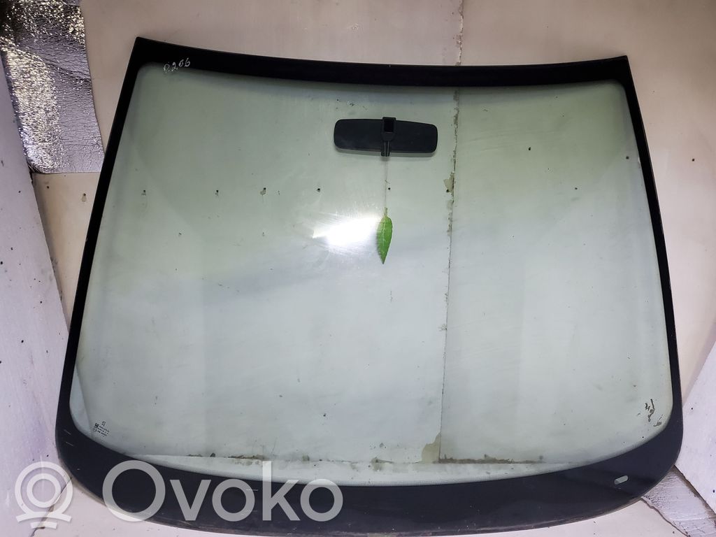 Front windscreen/windshield window