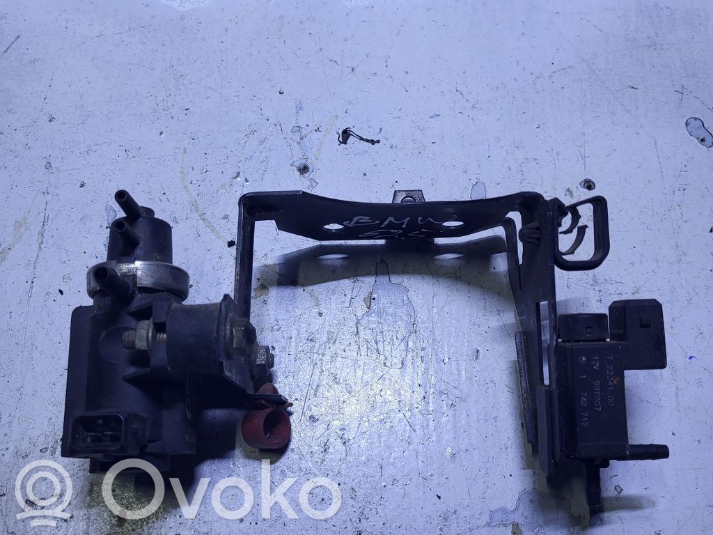 Electroválvula del turbo   2246175,1742712