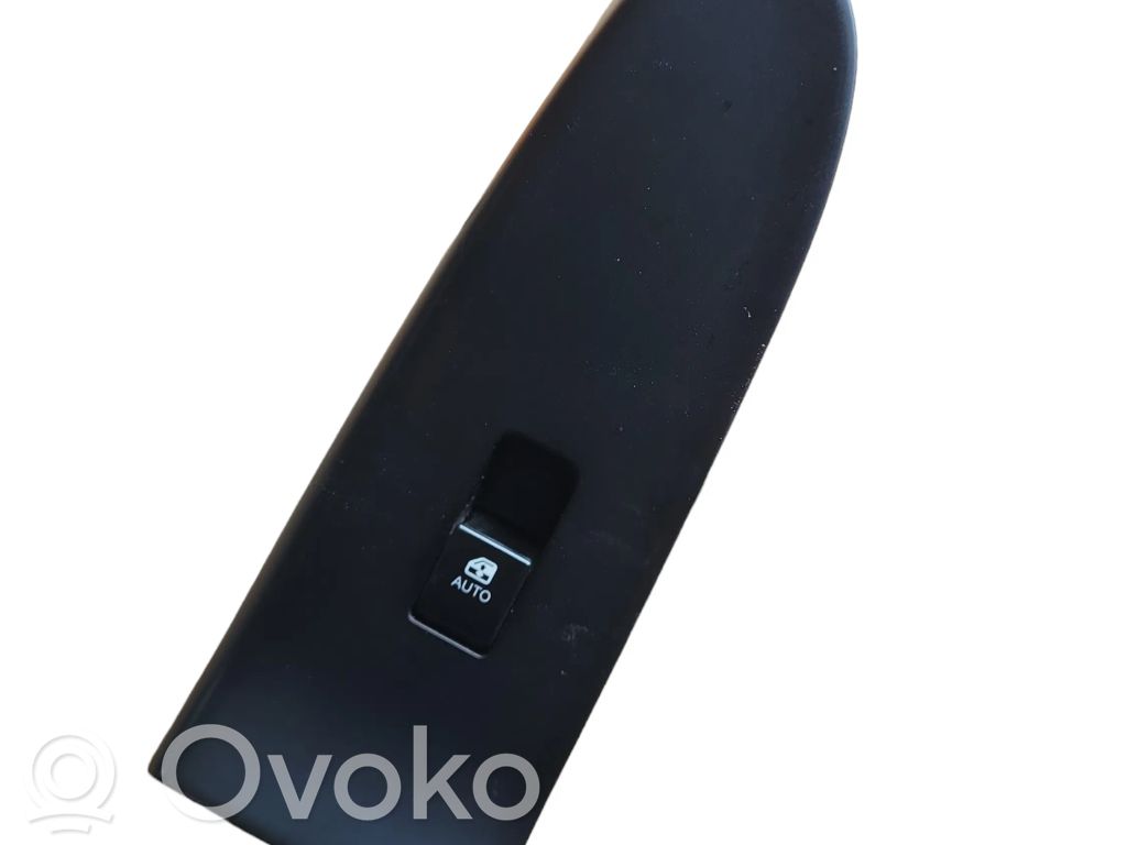 KIA Ceed Electric window control switch 