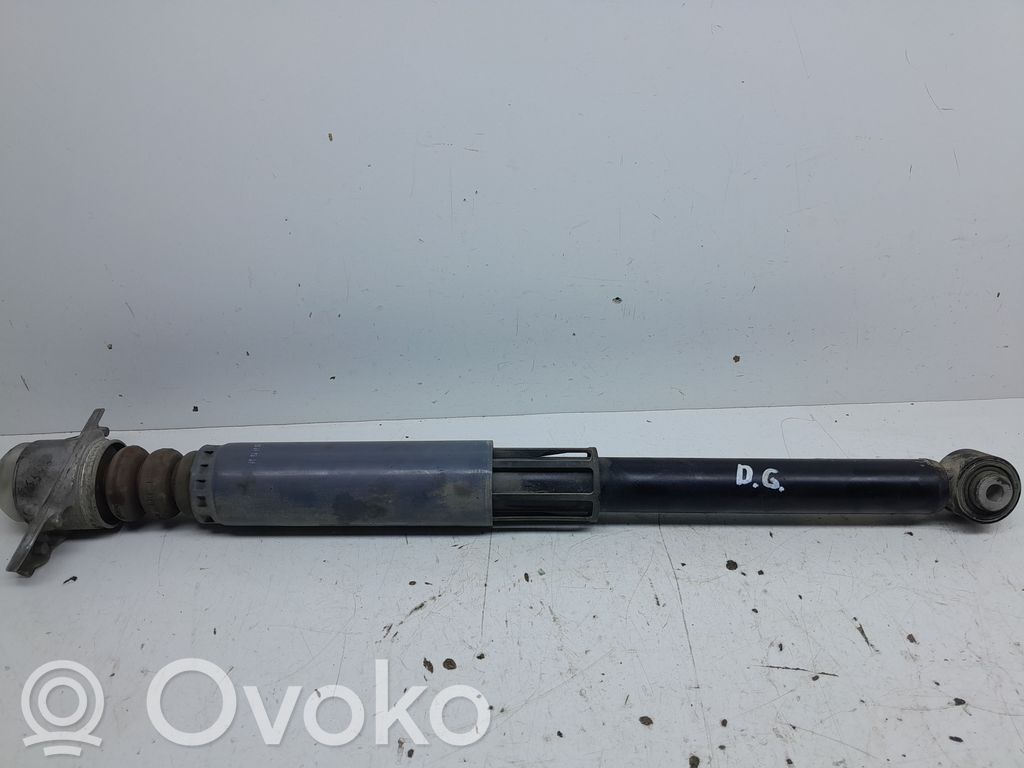 Audi A3 S3 8V Takaiskunvaimennin 