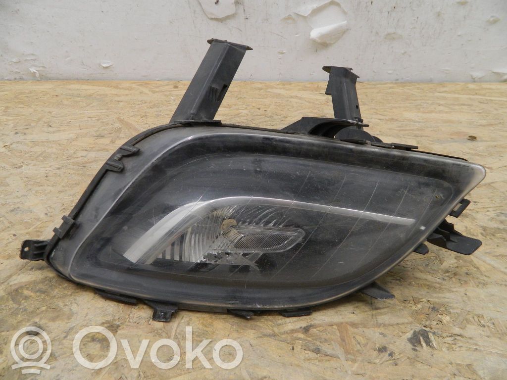 Opel Astra J Etupuskuri 