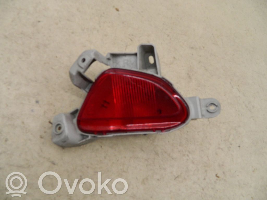 Mazda 2 Etu-/Ajovalo 