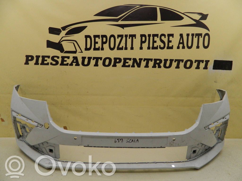 Skoda Scala Parachoques delantero 