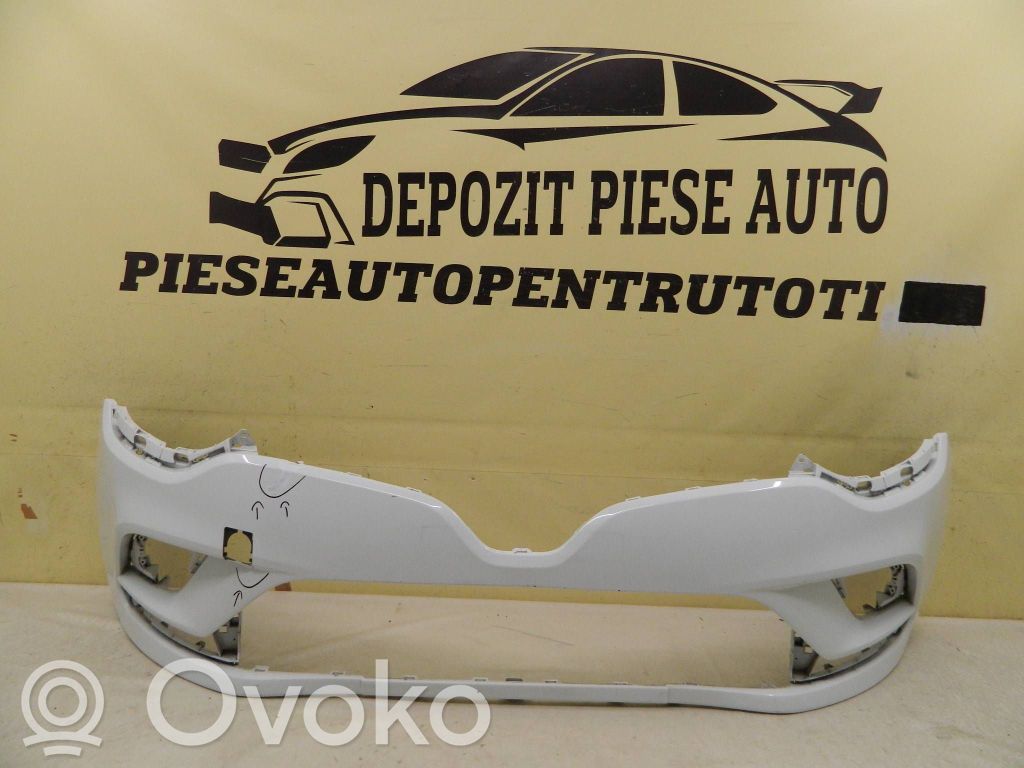 Renault Clio IV Parachoques delantero 