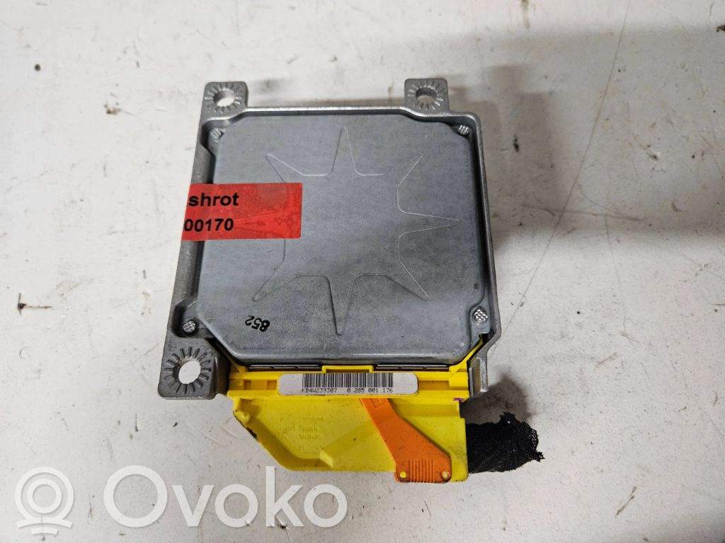 Audi A4 S4 B6 8E 8H Airbag control unit/module 