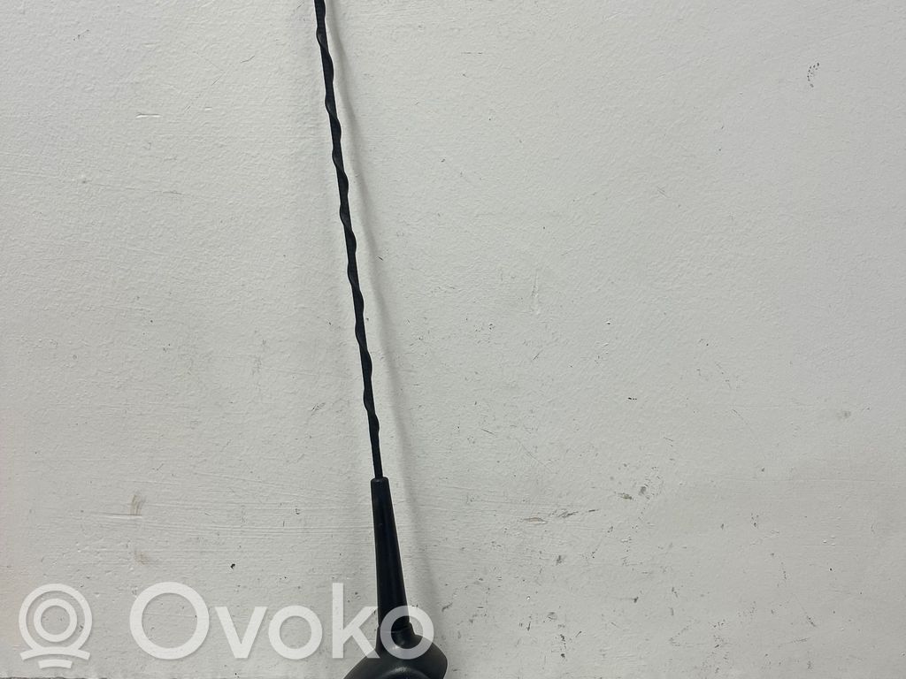 GPS-pystyantenni   13322155