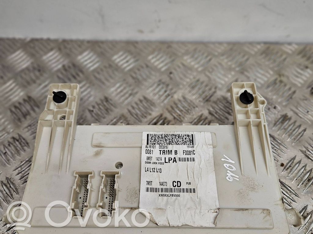 Fuse module   7M5T14A073,080916,F0081C,XN5XXXFBI000