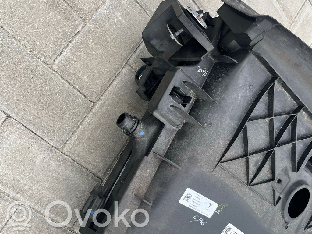Tesla Model 3 Radiatorių komplektas 