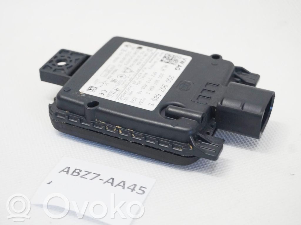 Volkswagen Golf VIII Sensor de radar Distronic 