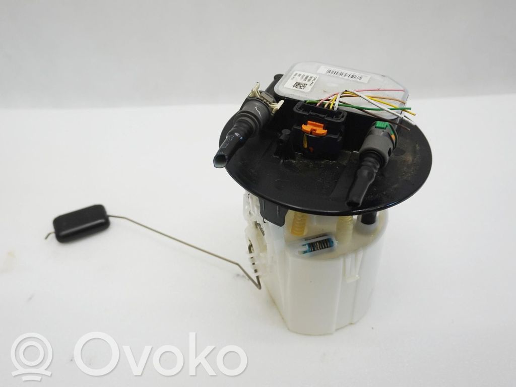 Opel Astra K Bomba interna de combustible 