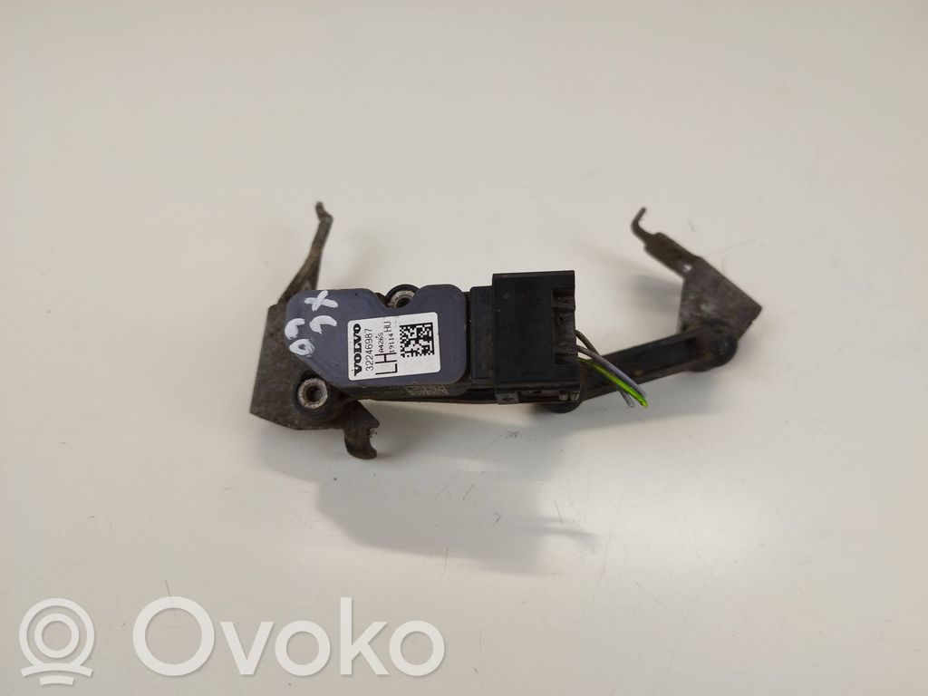 Volvo XC60 Rear air suspension level height sensor 