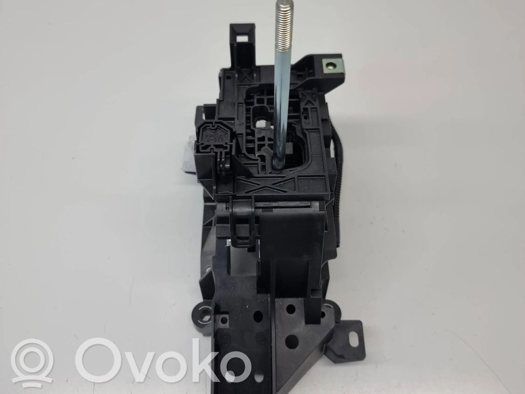 Lexus NX Pavarų perjungimo mechanizmas (kulisa) 