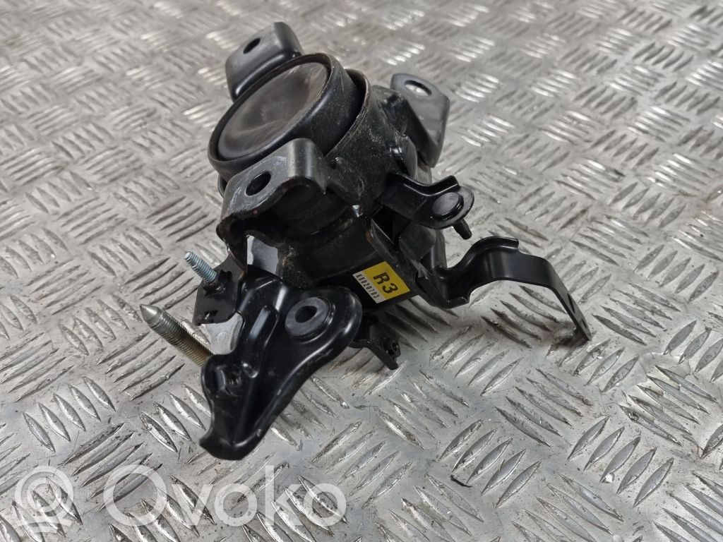 Wspornik / Mocowanie silnika   K8020783