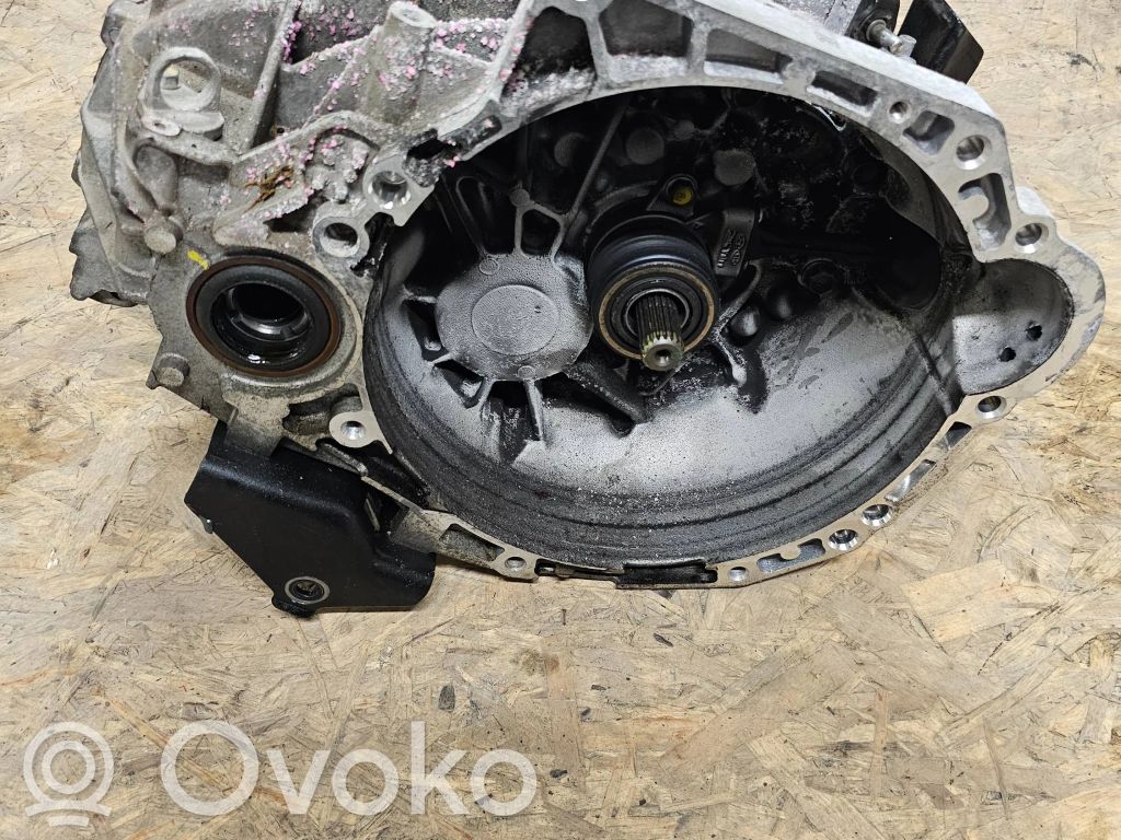 Hyundai Tucson IV NX4 Manual 6 speed gearbox 