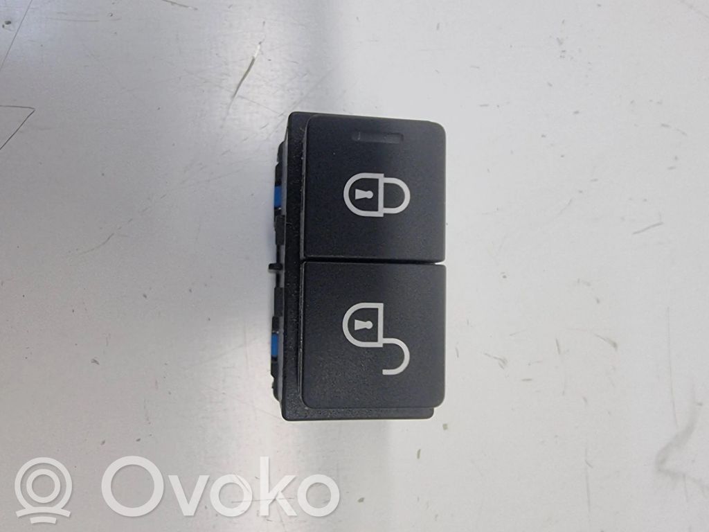 Land Rover Discovery 5 Central locking switch button 