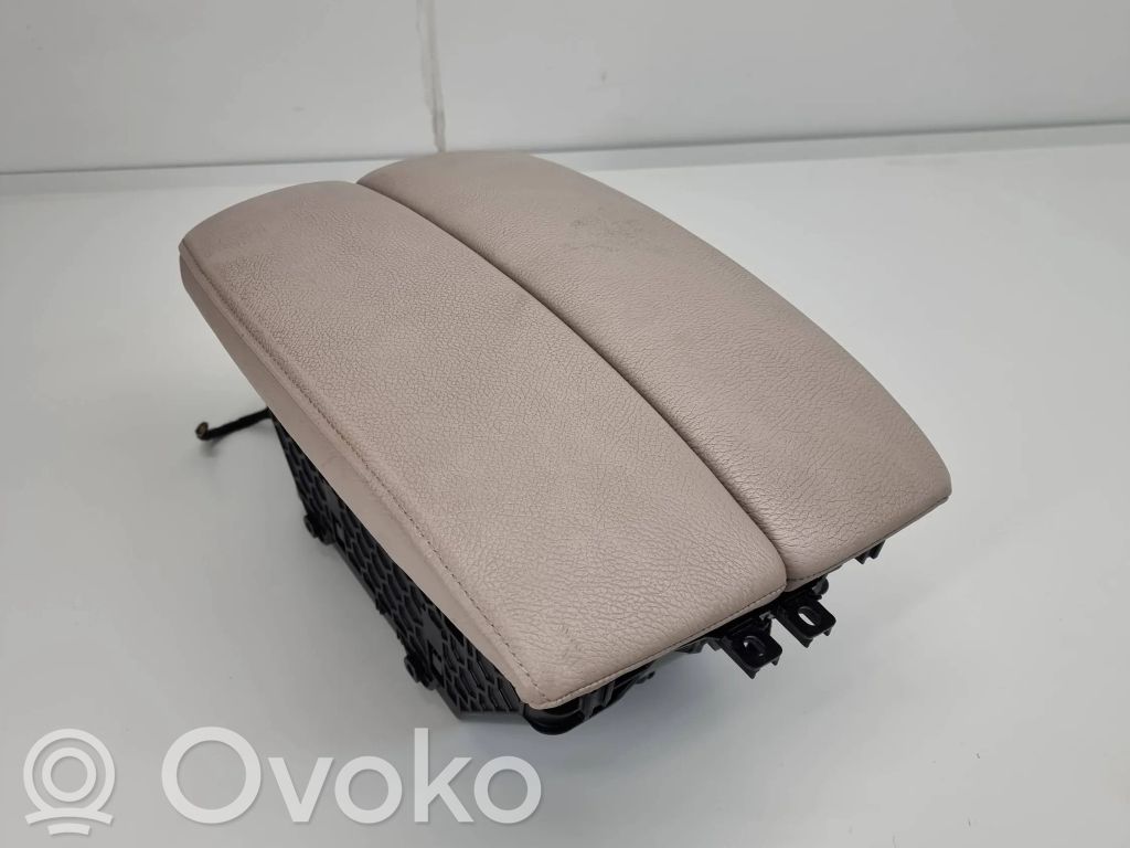 BMW X5 E70 Glove box central console 
