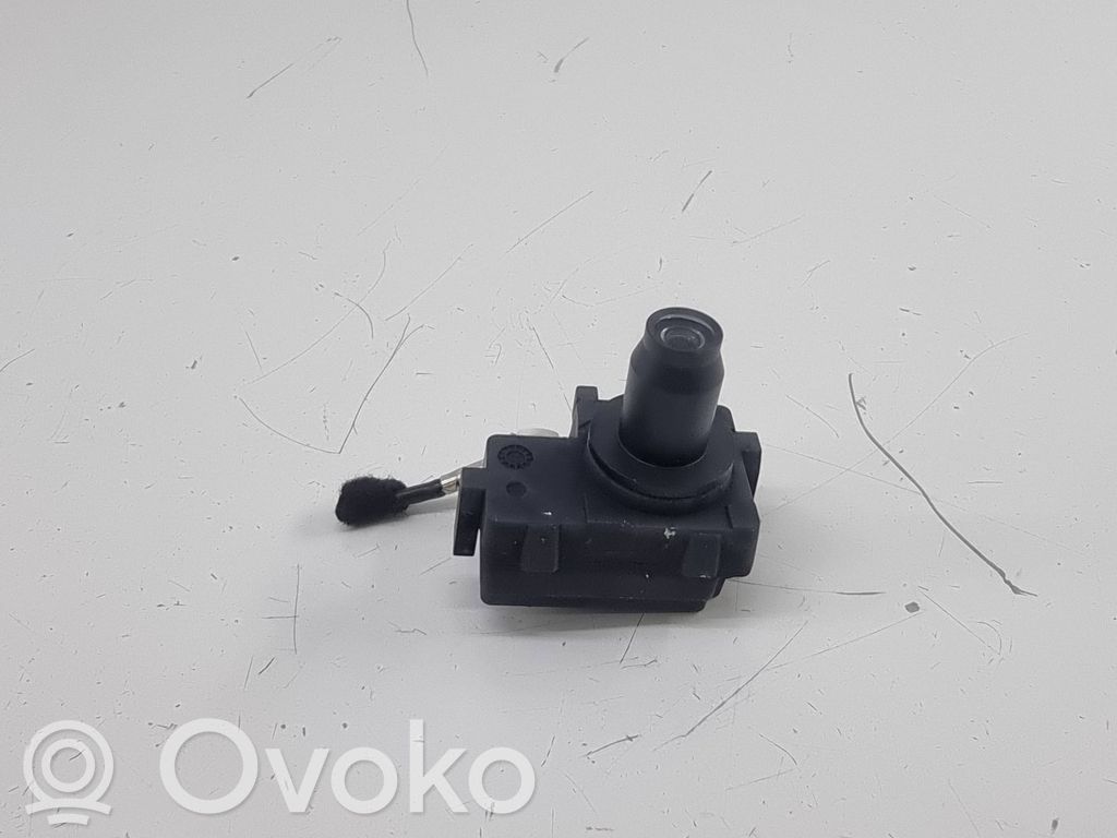 Windshield/windscreen camera   5A418E9