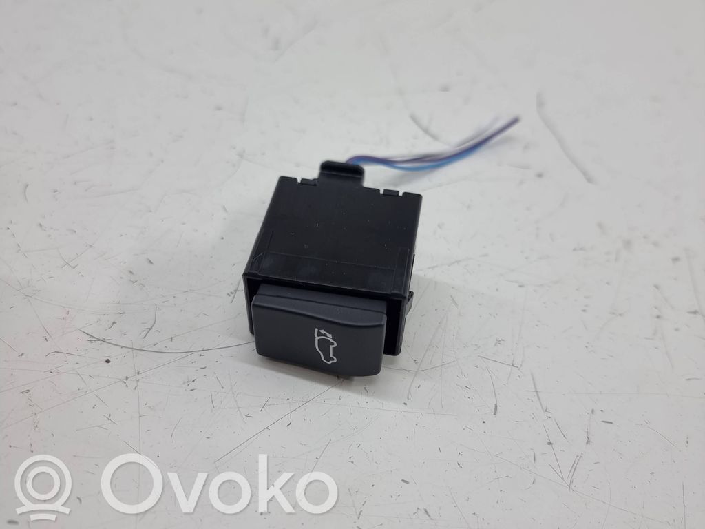 Lexus RX III Tailgate opening switch 