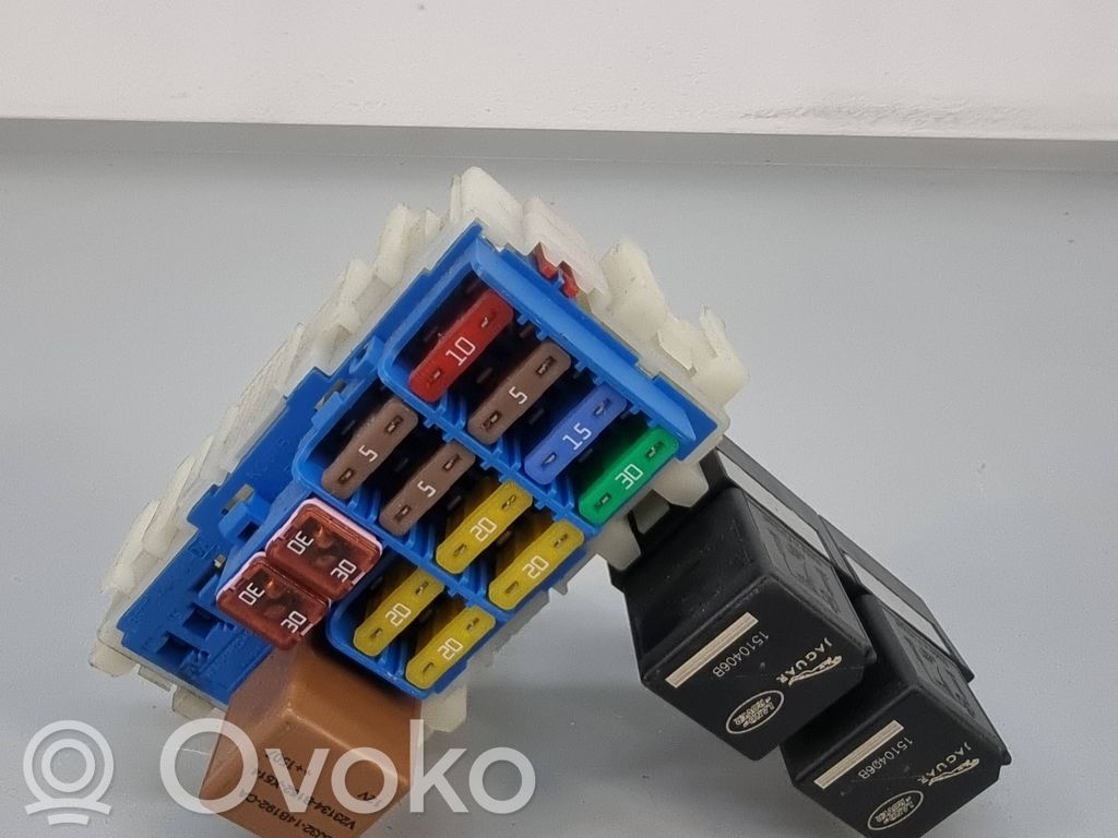 Land Rover Discovery Sport Fuse module 