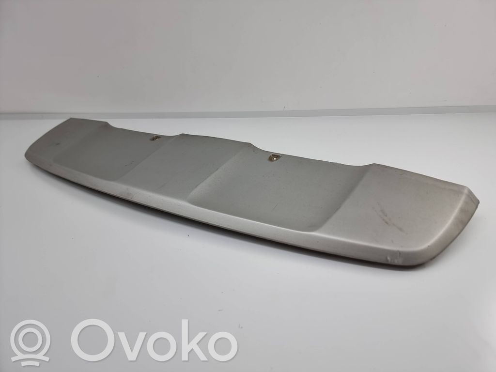 BMW X6 E71 Apatinė bamperio dalis 