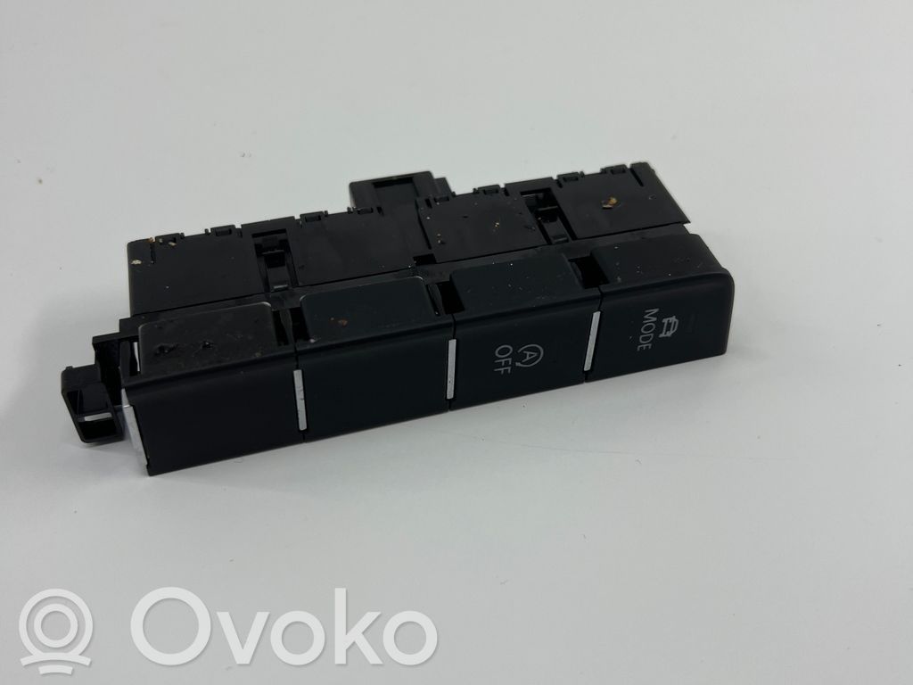 Volkswagen PASSAT B8 A set of switches 