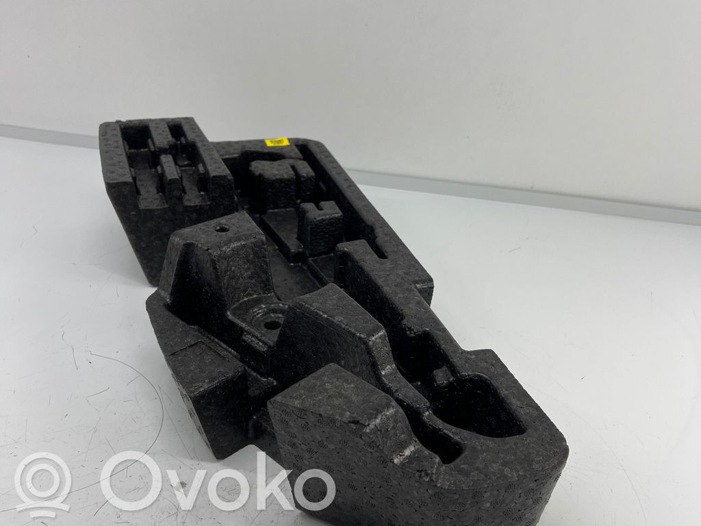 KIA Sorento Caja de herramientas 