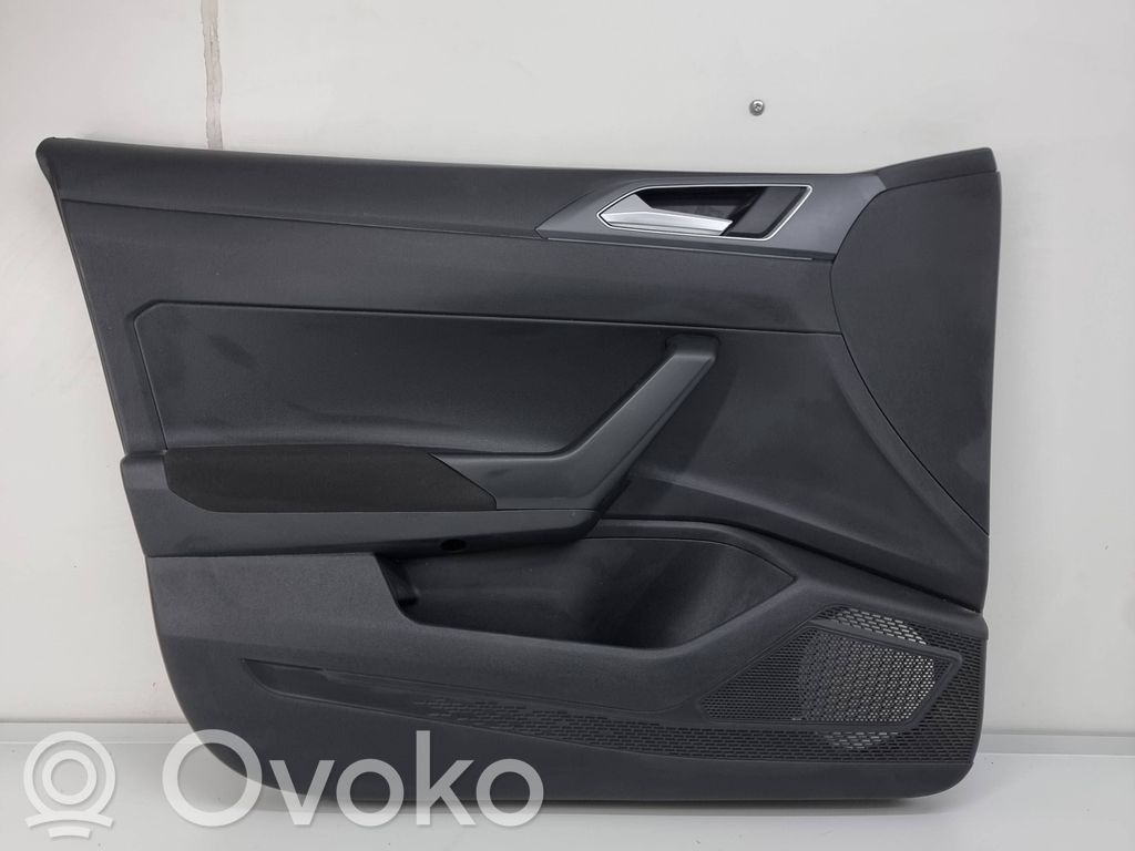 Volkswagen Taigo Boczki / Poszycie drzwi przednich 