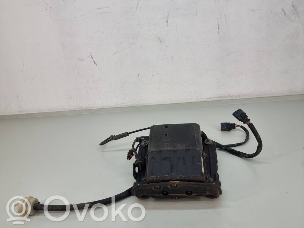 Porsche Panamera (970) Compressore/pompa sospensioni pneumatiche 