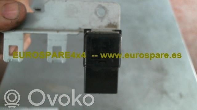 Ramka / Moduł bezpieczników   E13,020301,9908N,NEGRO