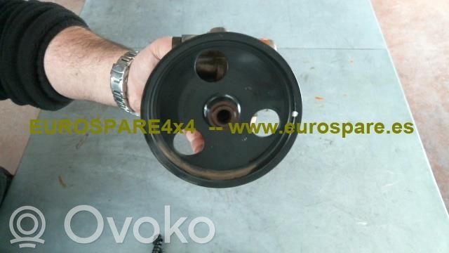 Suzuki Jimny Ohjaustehostimen pumppu 