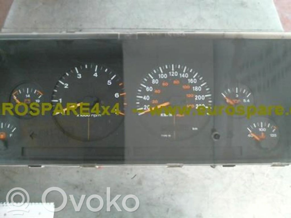 Jeep Grand Cherokee Speedometer (instrument cluster) 