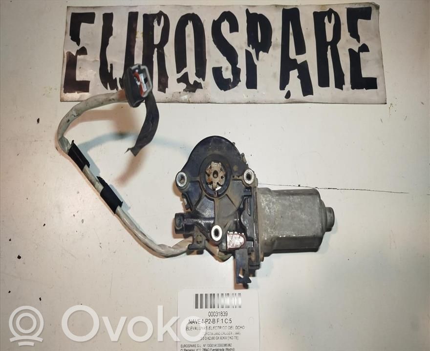 Toyota Land Cruiser (HDJ90) Elektriskais loga pacelšanas mehānisms bez motoriņa 