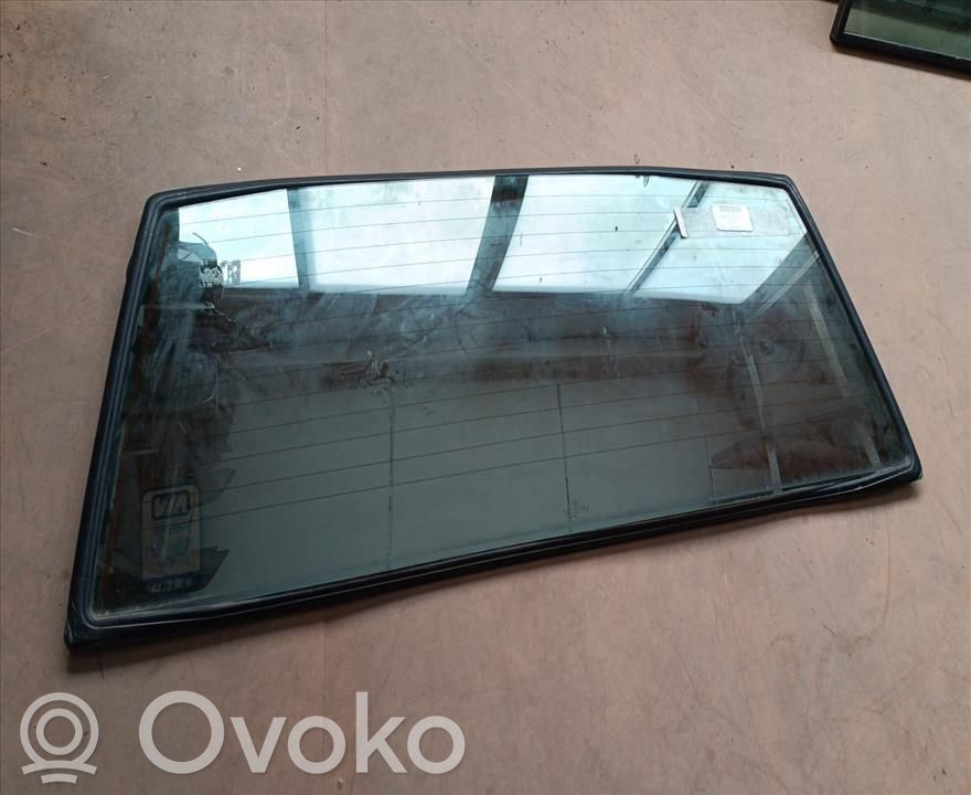Rear windscreen/windshield window
