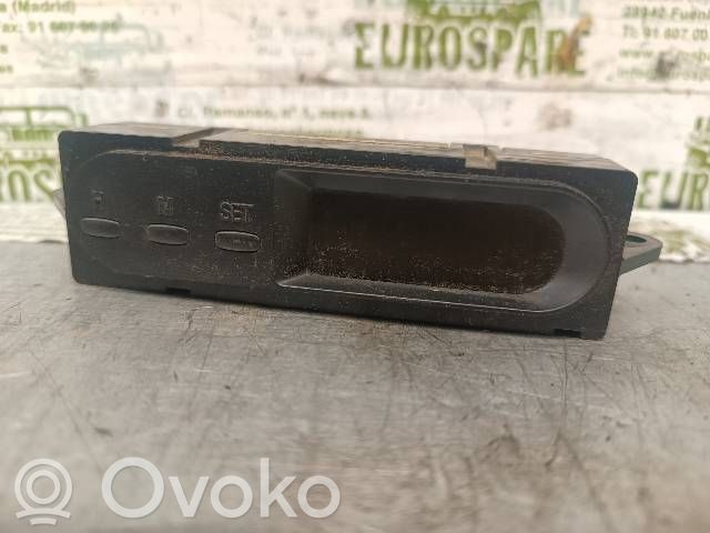 Mitsubishi L200 Clock 