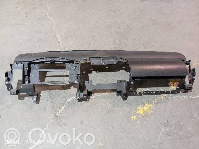 Nissan Navara D40 Bord 