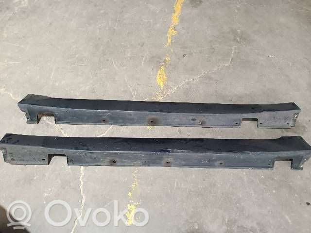 BMW 5 E60 E61 Sill/side skirt trim 