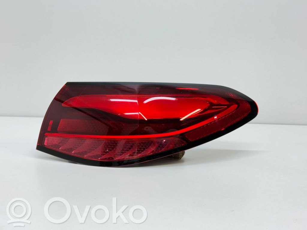 Mercedes-Benz GLC C254 Lampa tylna 