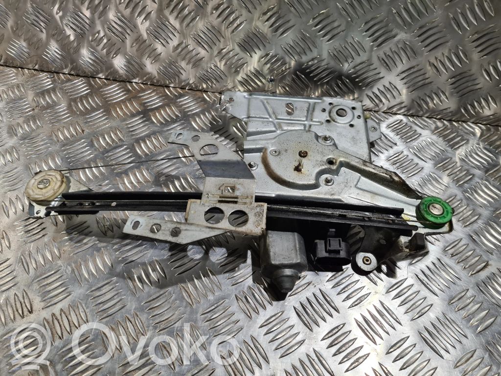 Audi A4 S4 B5 8D Mecanismo para subir la puerta trasera sin motor 